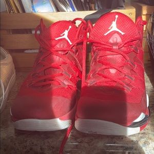 Red Jordan’s 7 fair condition